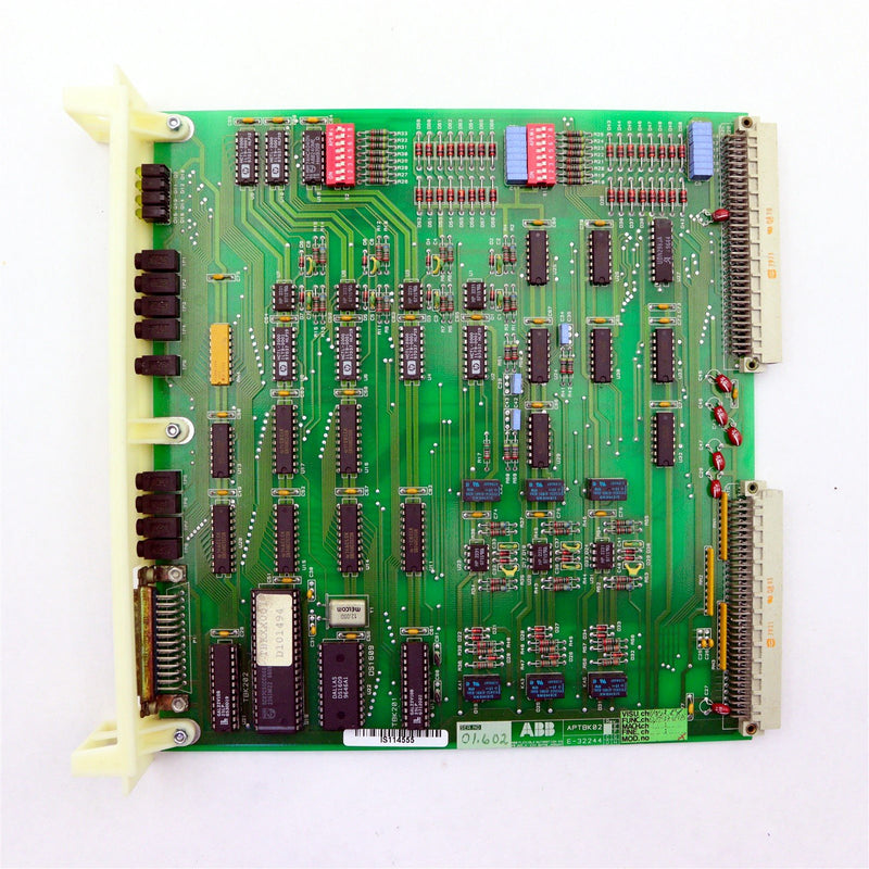 ABB E-32244 OUTPUT BOARD APTBK02