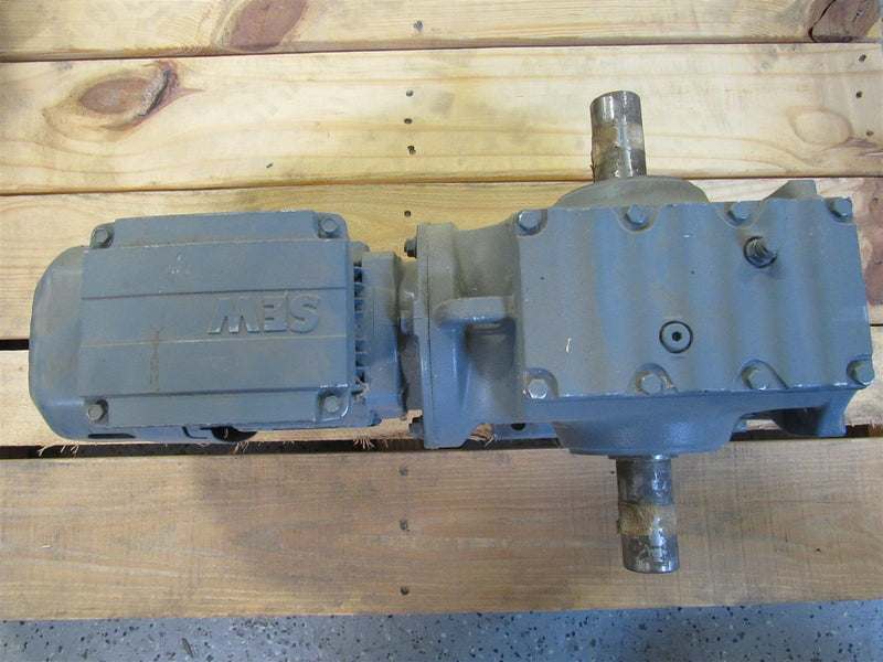 SEW EURODRIVE GEAR MOTOR S67 DRS71S4BE05