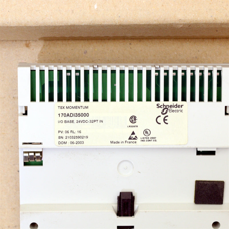 SCHNEIDER 170ADI35000 I/O BASE MODULE