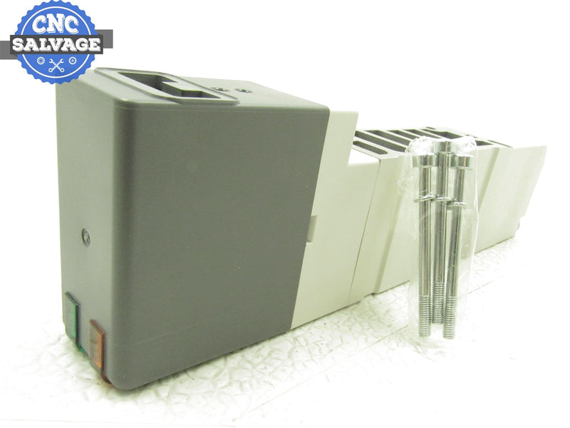 SMC Plug-In Solenoid Valve VQC440-51 *New No Box*