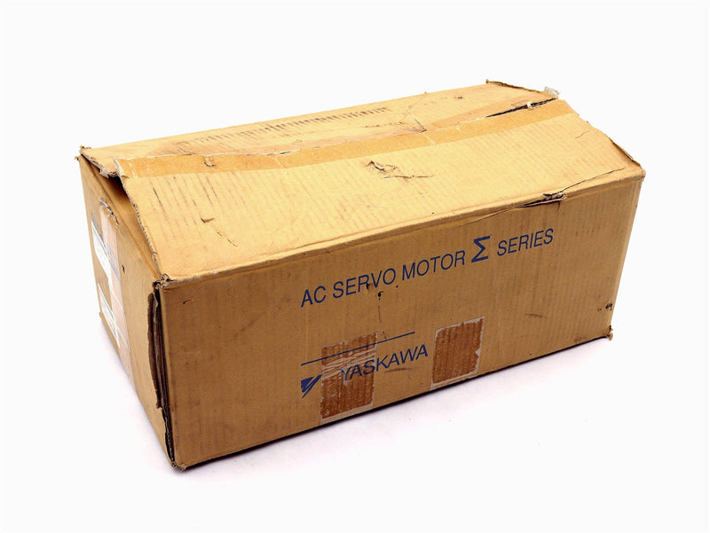 Yaskawa AC Servo Motor SGMP-15AWG12M *New Open Box*