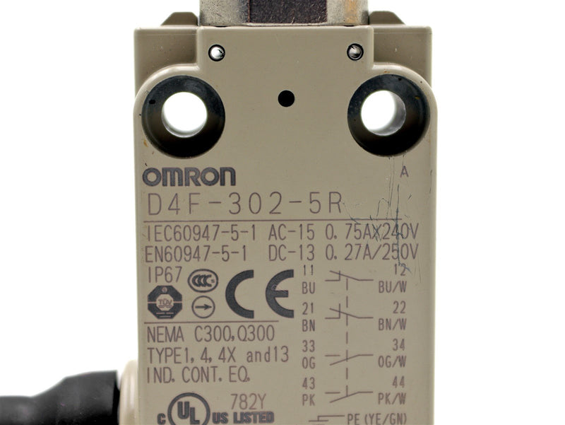 Omron Limit Switch D4F-302-5R *New No Bag*