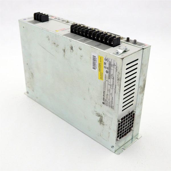 Allen Bradley Ultra3000 Servo Drive 2098-DSD-030-SE